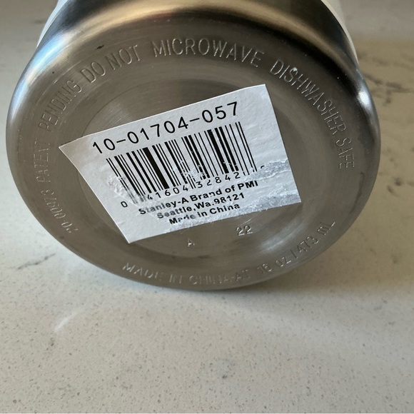 Stanley for McDonalds stay chill insulated beer pint tumbler 16 oz white - Picture 5 of 6